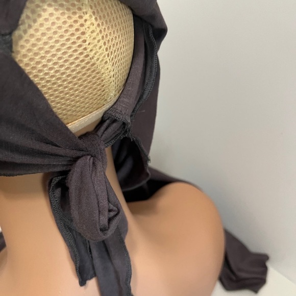 Hijab Made in Dubai UAE One Piece Ties Behind your head - Picture 8 of 11